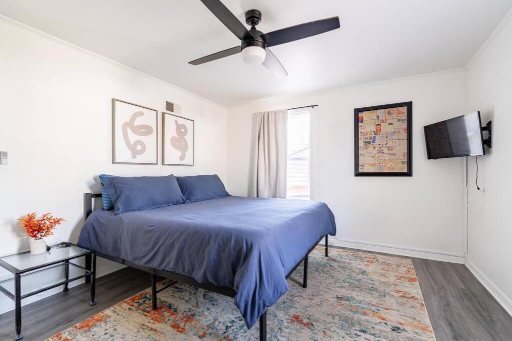 4 Bedroom Bungalow - 5 Min To Uptown *
